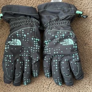 The North Face gloves. Size youth large